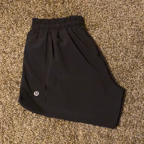 lululemon athletica Pants - Lululemon Hotty Hot Shorts